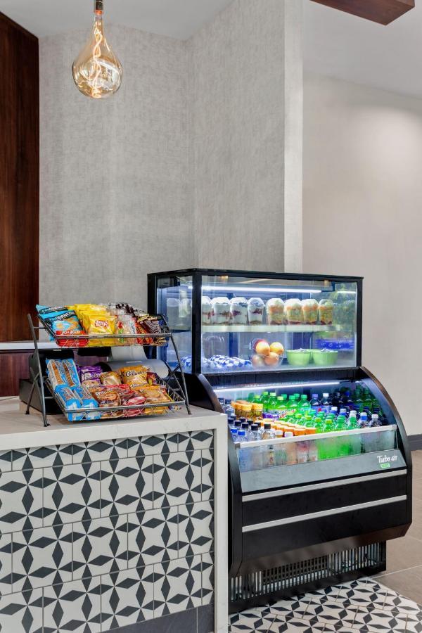 Delta Hotels By Marriott Allentown Lehigh Valley Fogelsville Екстериор снимка